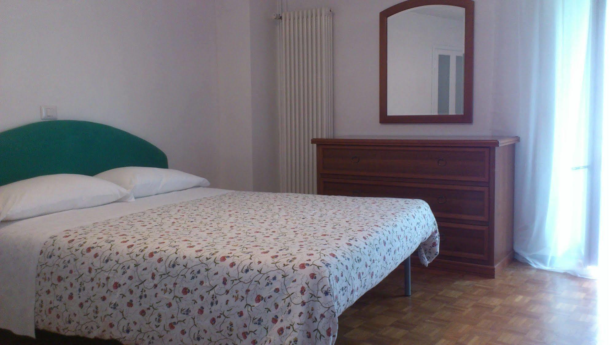Hotel La Turr De Mezz à Nesso Extérieur photo